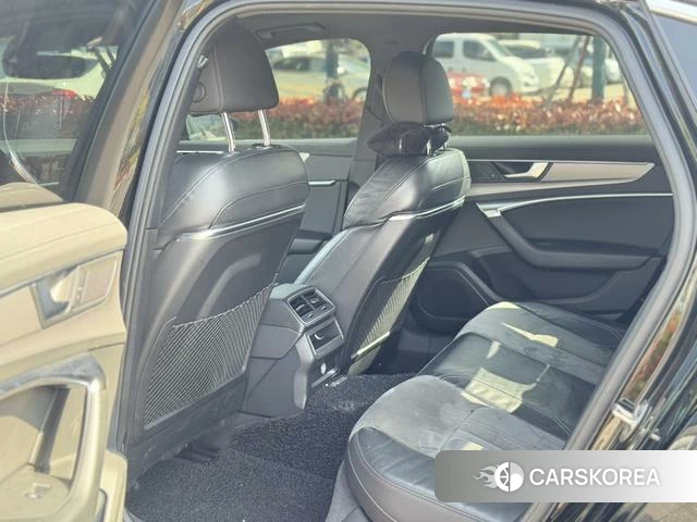 Audi A6L 2021 Черный из Китая, фото 4