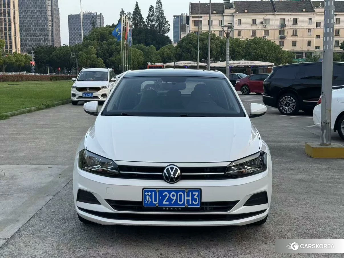 Volkswagen Polo 2021 Белый из Китая, фото 4