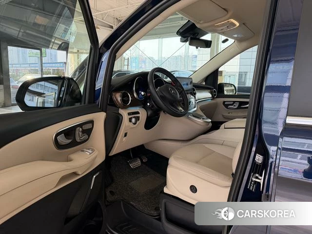 Mercedes-Benz V-class id 4297376 из Китая 9