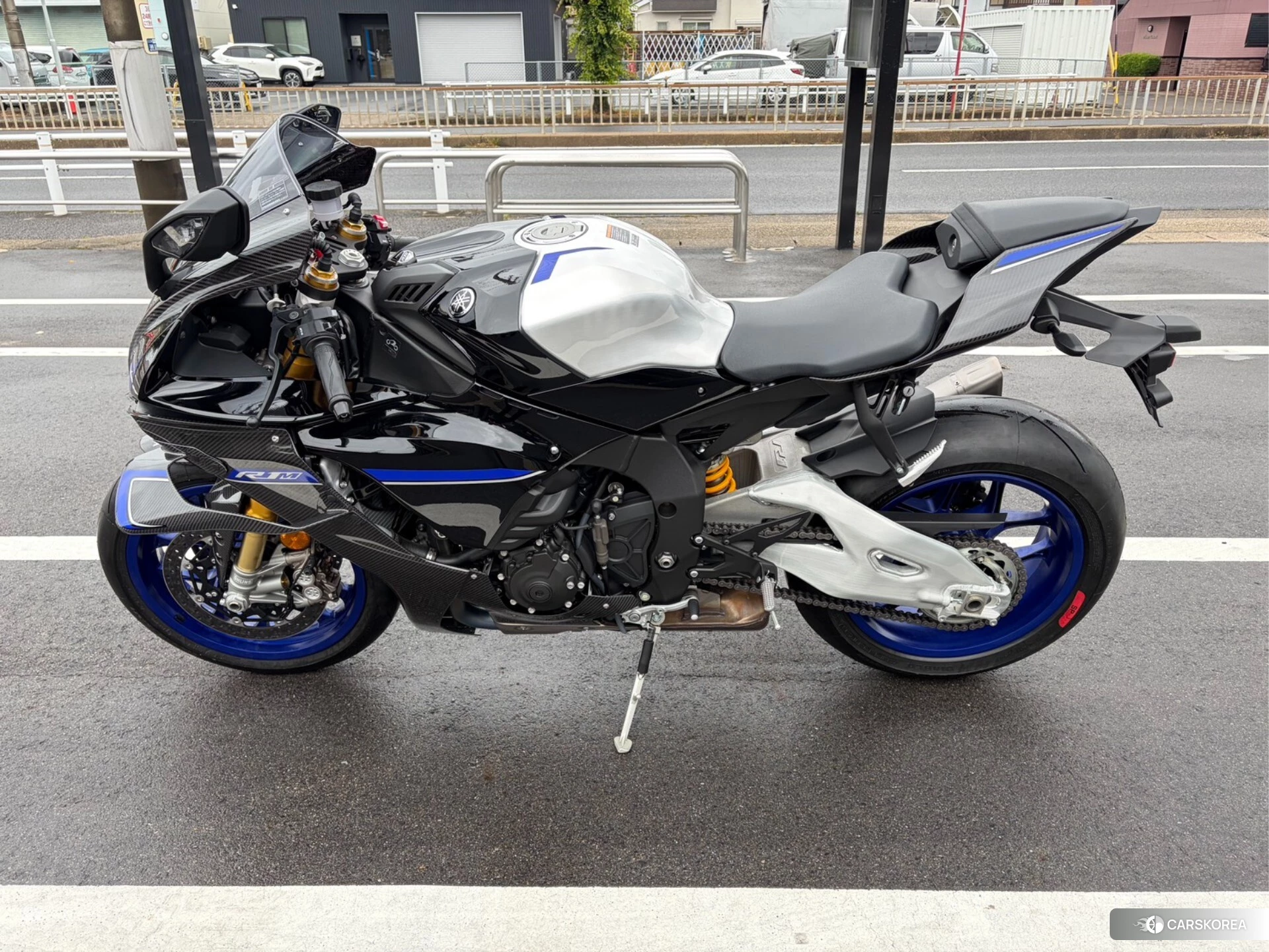 Yamaha YZF-R1M 2025 из Японии