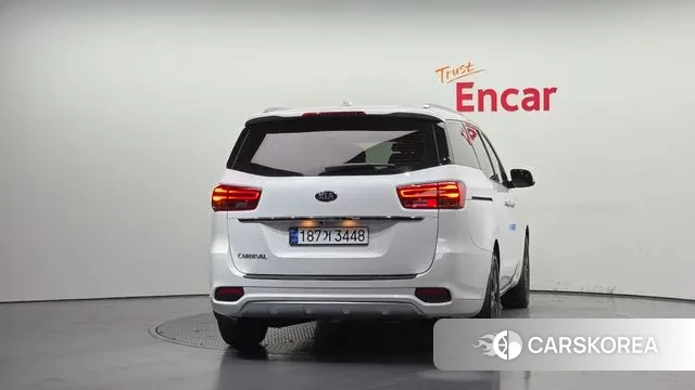 Kia The New Carnival id 3033513 из Кореи 14