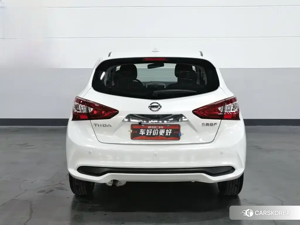 Nissan Tiida id 4600347 из Китая 18