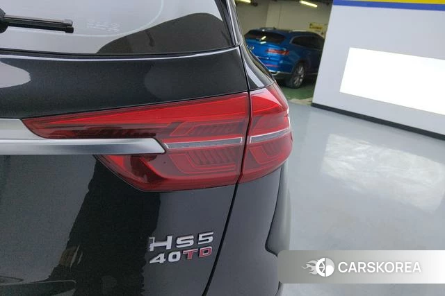Red flag HS5 id 3804579 из Китая 11