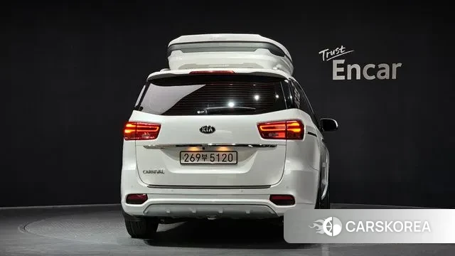 Kia The New Carnival id 3788934 из Кореи 14