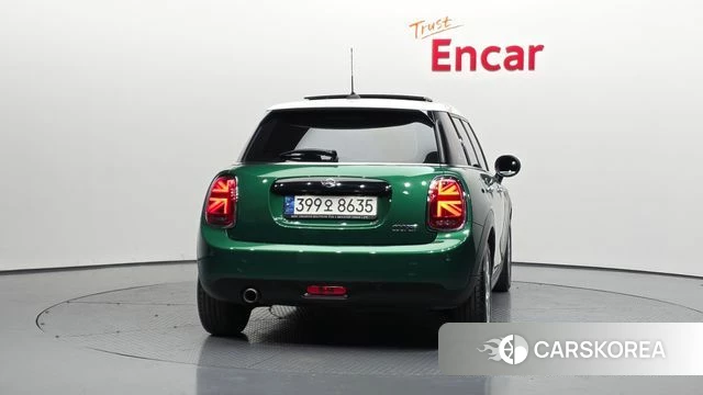 Mini Cooper id 3833390 из Кореи 14