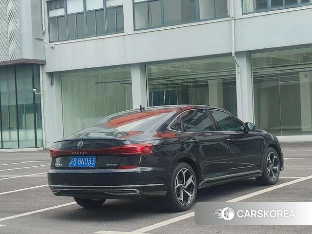 Volkswagen Passat id 4238783 из Китая 8