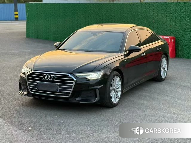 Audi A6L 2021 Черный из Китая, фото 4