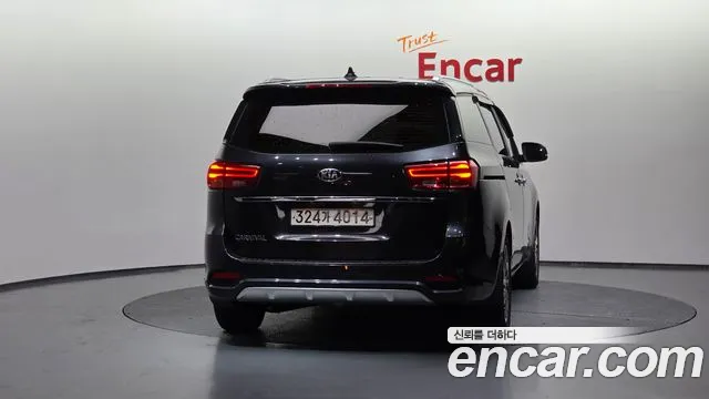 Kia The New Carnival id 2761718 из Кореи 14