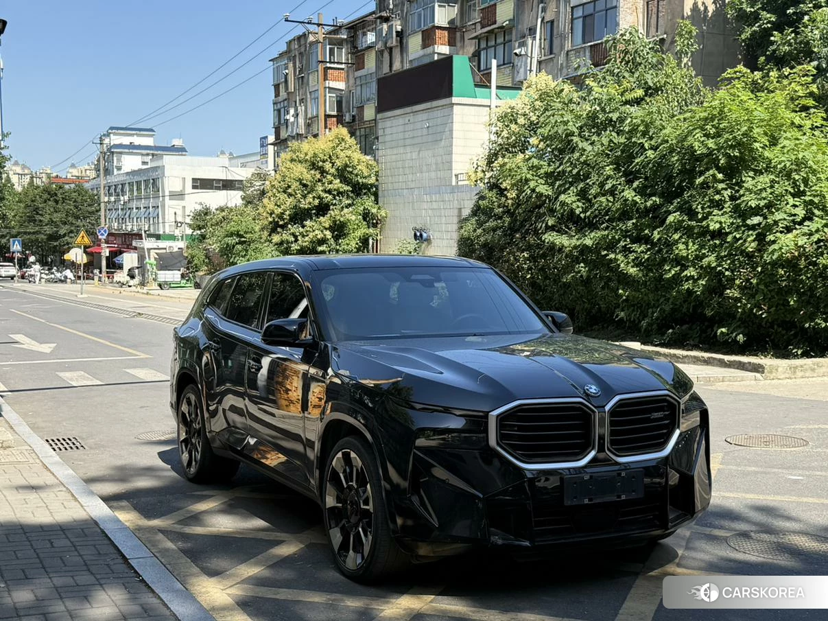 BMW XM 2023 Черный из Китая, фото 4