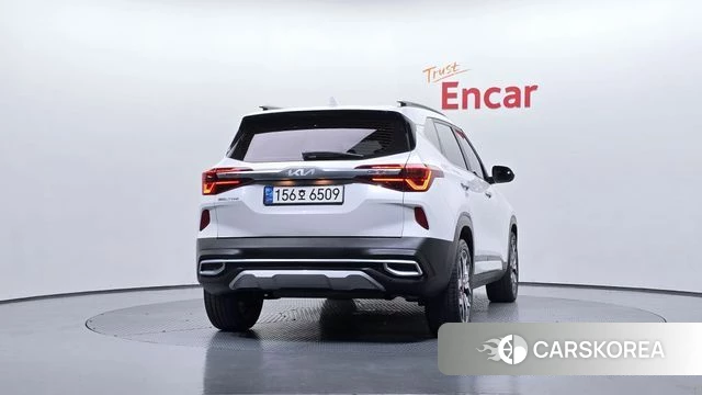 Kia Seltos id 4267941 из Кореи 14