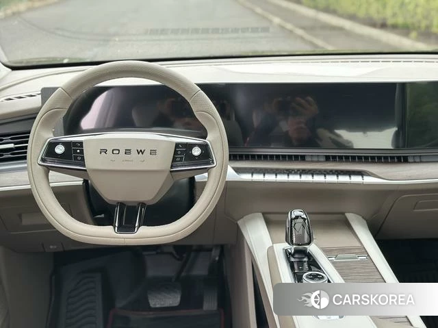 Roewe RX9 id 4211050 из Китая 17