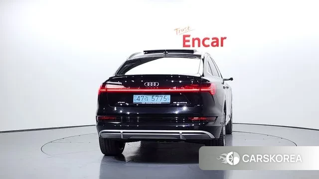 Audi e-Tron id 3529672 из Кореи 14