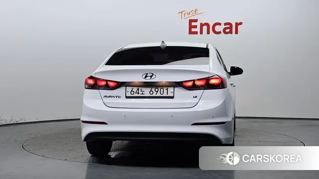 Hyundai Avante AD id 2971510 из Кореи 14