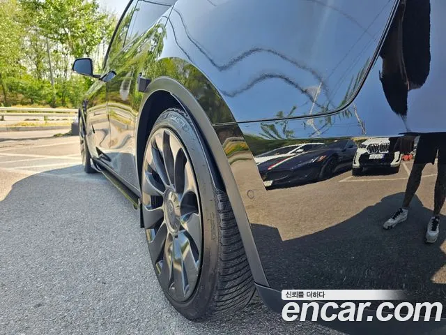 Tesla Model Y id 2672934 из Кореи 9