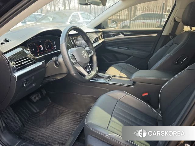 Volkswagen Passat id 4348320 из Китая 8