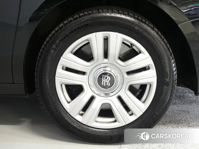 Rolls-Royce Ghost 2nd Generation id 3759889 из Кореи 14