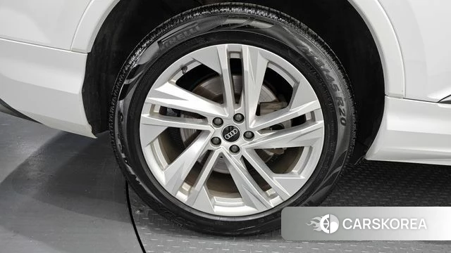 Audi Q7 (4M) id 4244608 из Кореи 28