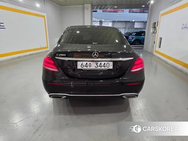 Mercedes-Benz E-Class W213 id 3641706 из Кореи 14