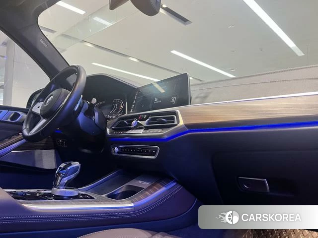 BMW X5 id 4297664 из Китая 9