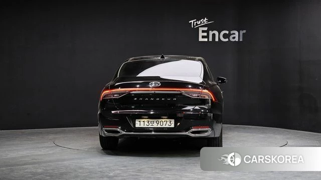 Hyundai The New Grandeur IG id 4187901 из Кореи 24