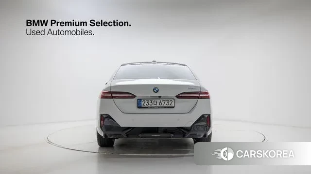 BMW 5 Series (G60) id 3462238 из Кореи 14