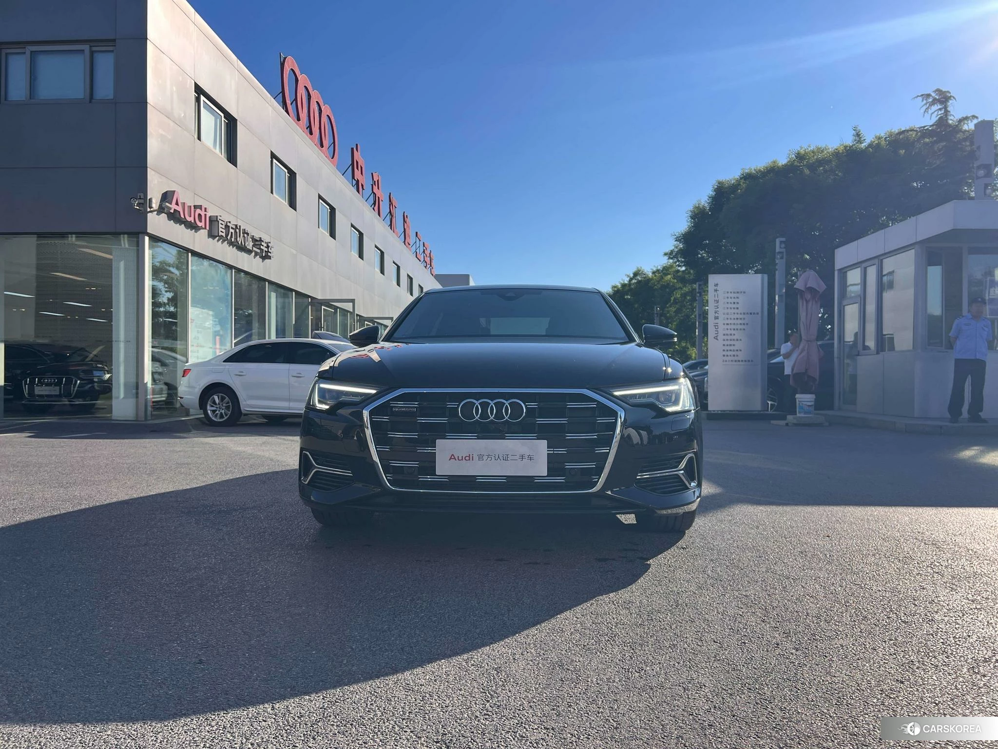 Audi A6L 2021 Черный из Китая, фото 4