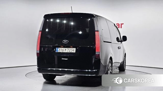 Hyundai Staria id 4507325 из Кореи 14