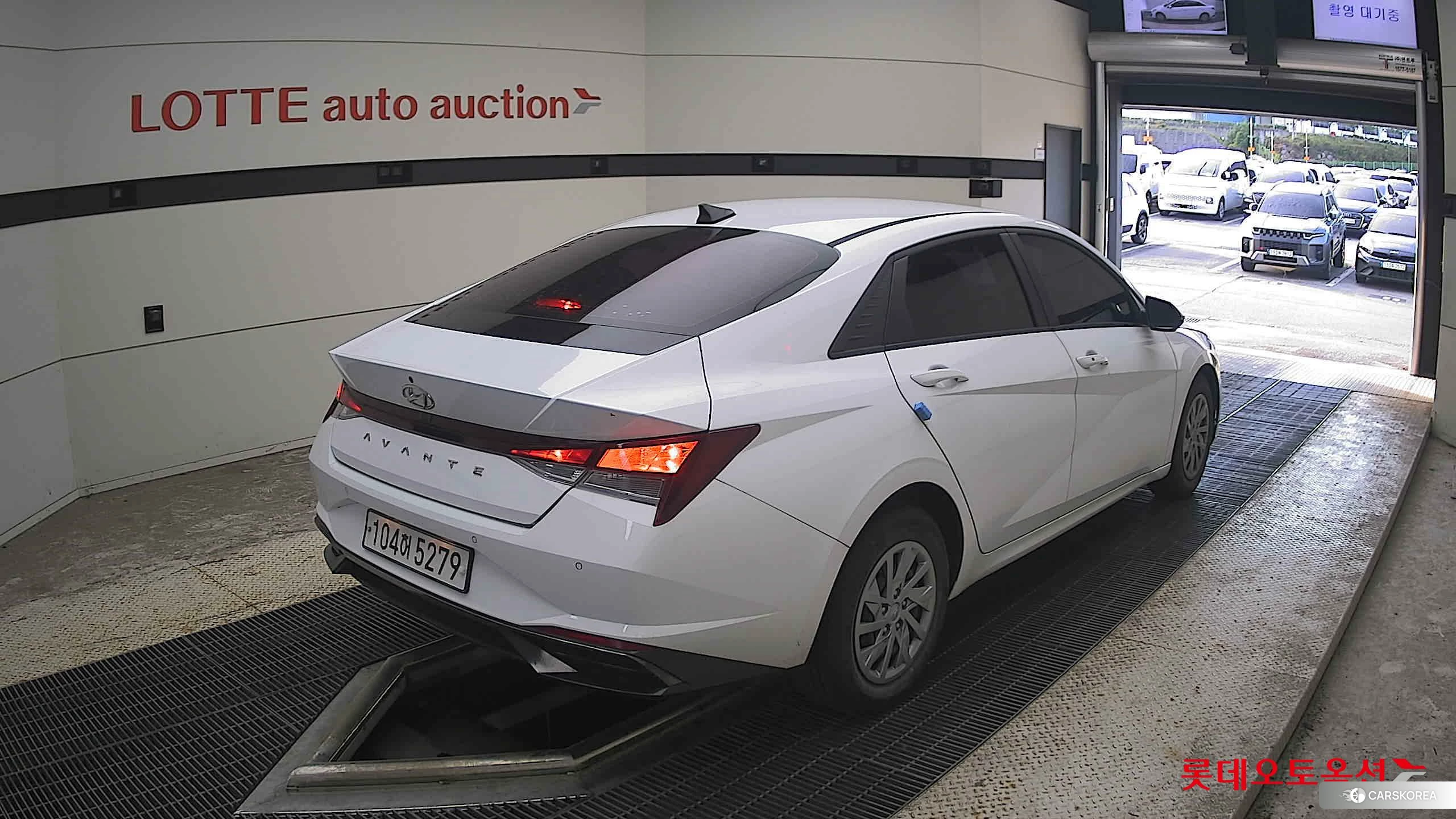 Hyundai Avante id 4902385 из Кореи 32