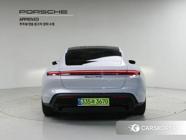 Porsche Taycan id 4622998 из Кореи 14
