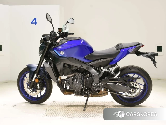 Yamaha MT-09 2025 из Японии