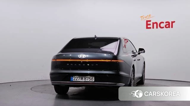 Hyundai Grandeur (GN7) id 4201428 из Кореи 27