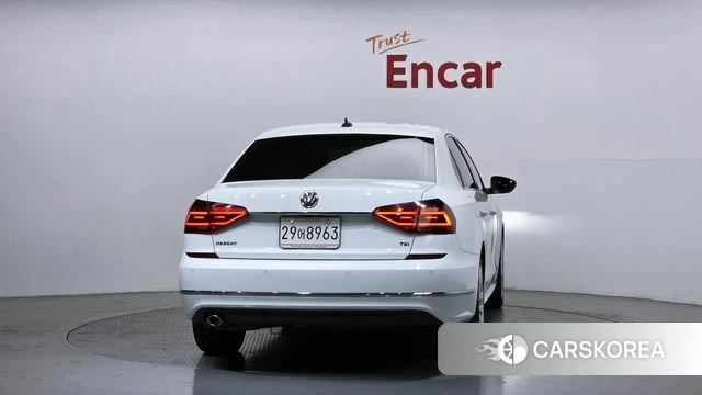 Volkswagen The New Passat id 3845464 из Кореи 14