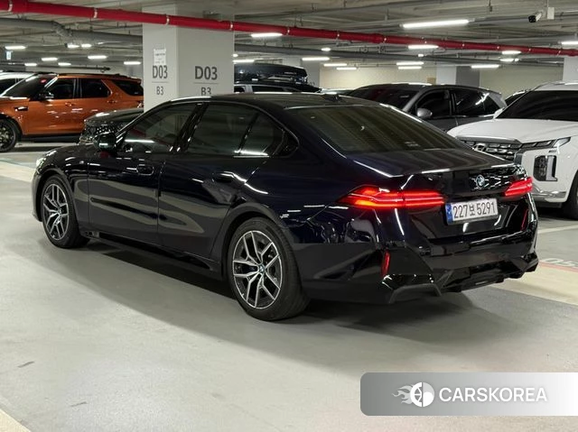 BMW 5 Series (G60) id 4280329 из Кореи 14