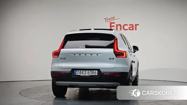 Volvo XC40 id 3530396 из Кореи 14