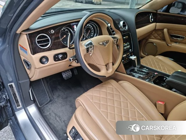 Bentley Flying Spur 2nd Generation 2018 Серебряный из Кореи, фото 4