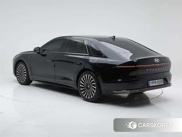 Hyundai Grandeur Hybrid (GN7) id 3333086 из Кореи 13