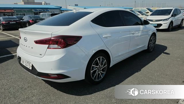 Hyundai The New Avante AD id 3814323 из Кореи 13