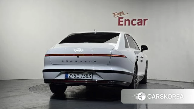Hyundai Grandeur Hybrid (GN7) id 4548442 из Кореи 14