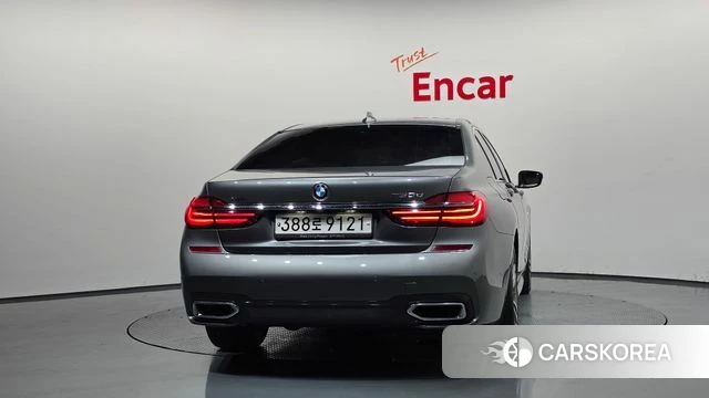 BMW 7 Series (G11) id 4737468 из Кореи 31