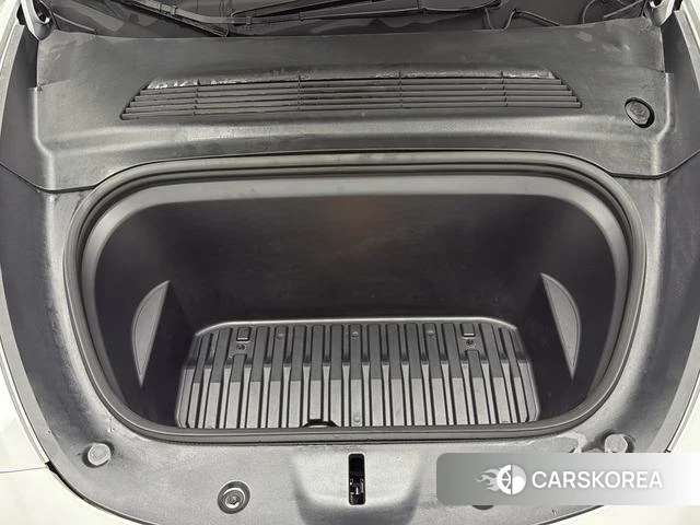 Tesla Model Y id 4238266 из Китая 14