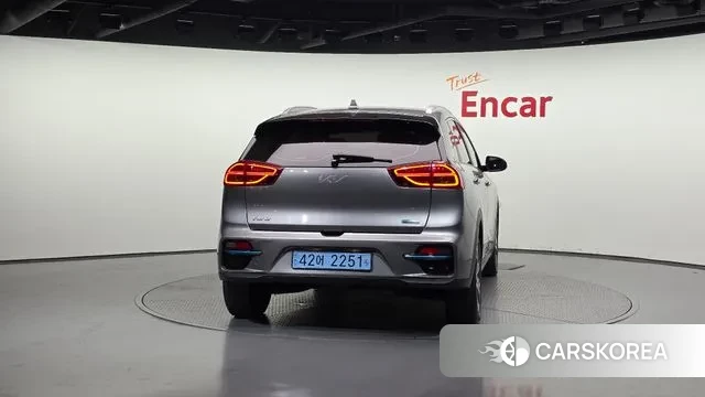 Kia Niro EV id 3274065 из Кореи 14