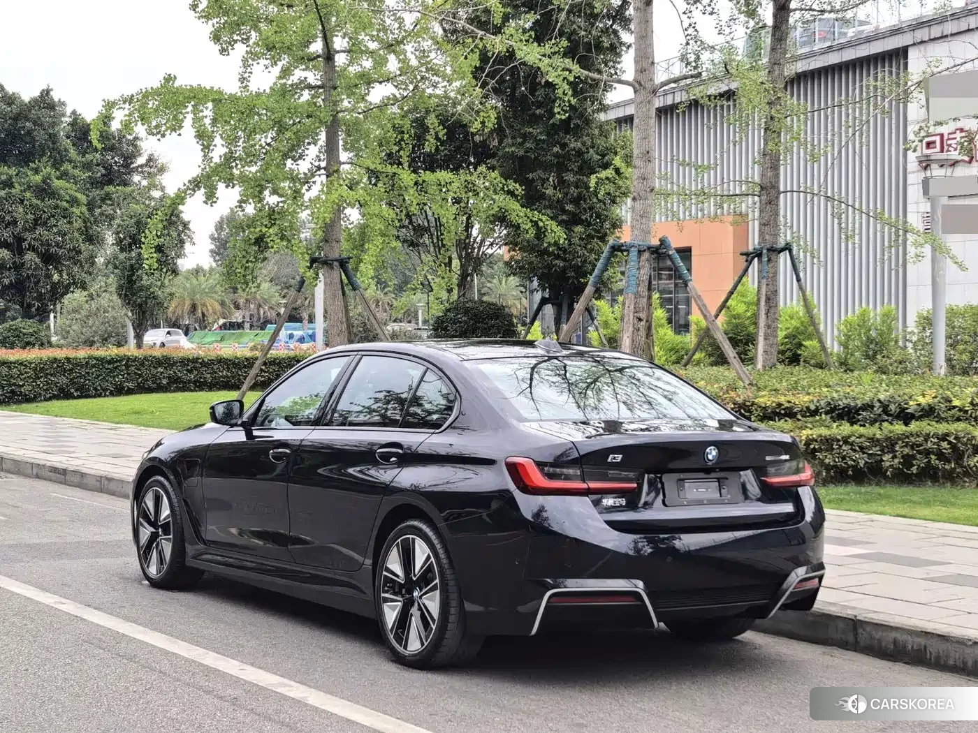 BMW i3 2024 Черный из Китая, фото 4