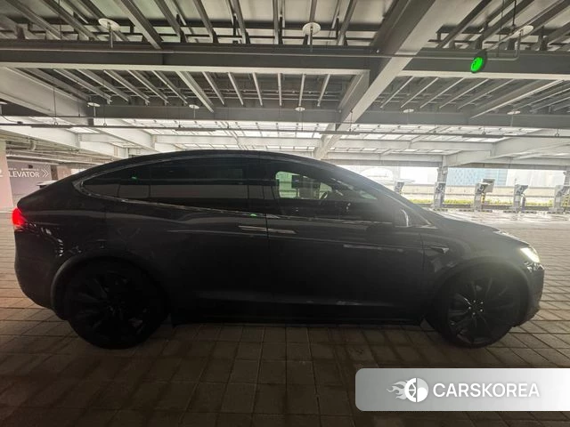 Tesla Model X 2018 Черный из Кореи, фото 4