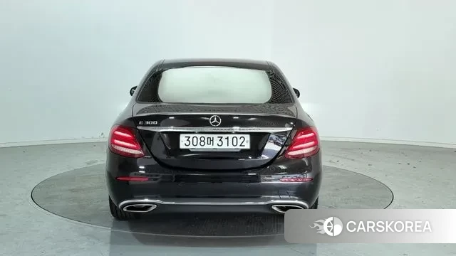 Mercedes-Benz E-Class W213 id 3033890 из Кореи 12