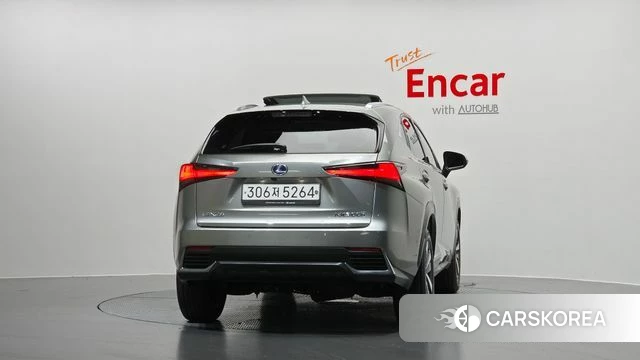 Lexus NX300h id 4764426 из Кореи 26