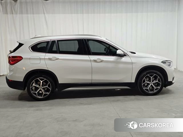 BMW X1 id 3913695 из Китая 14