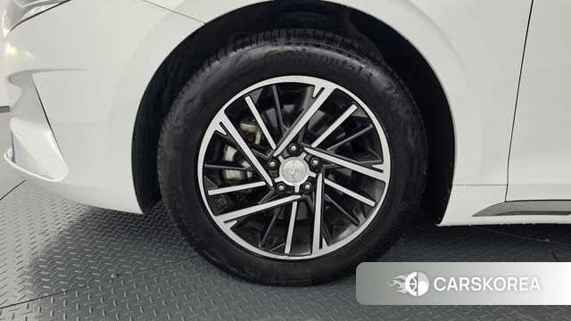 Hyundai The New Grandeur IG id 4603662 из Кореи 26