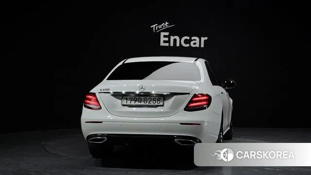 Mercedes-Benz E-Class W213 id 3753772 из Кореи 14