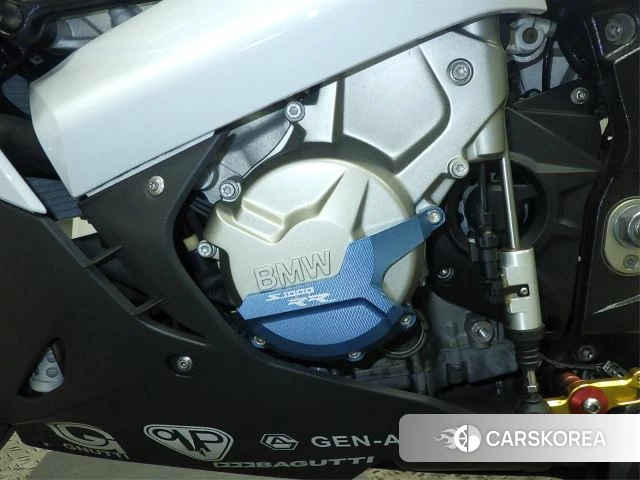 Engine photo