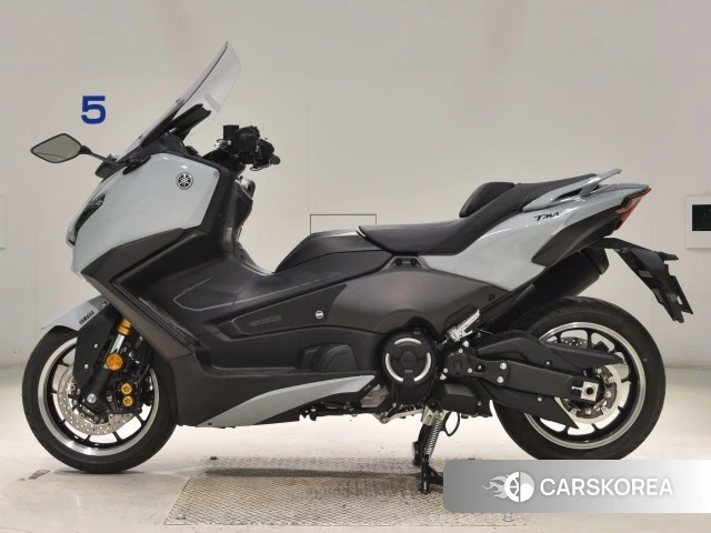 Проданный Yamaha T-MAX 560 TECH MAX 2025 из Японии, фото 2